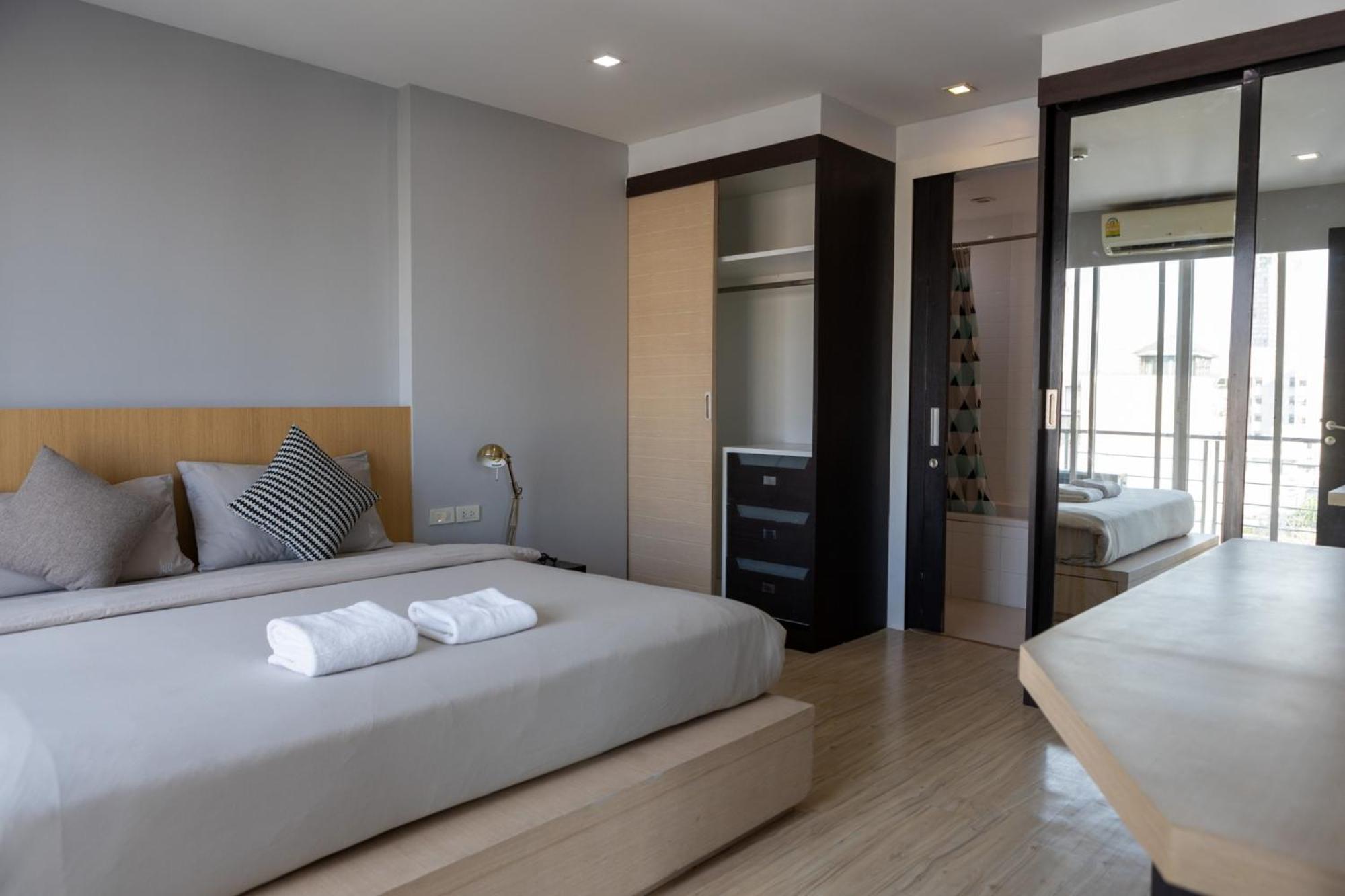 Go Inn Thonglor Бангкок Экстерьер фото